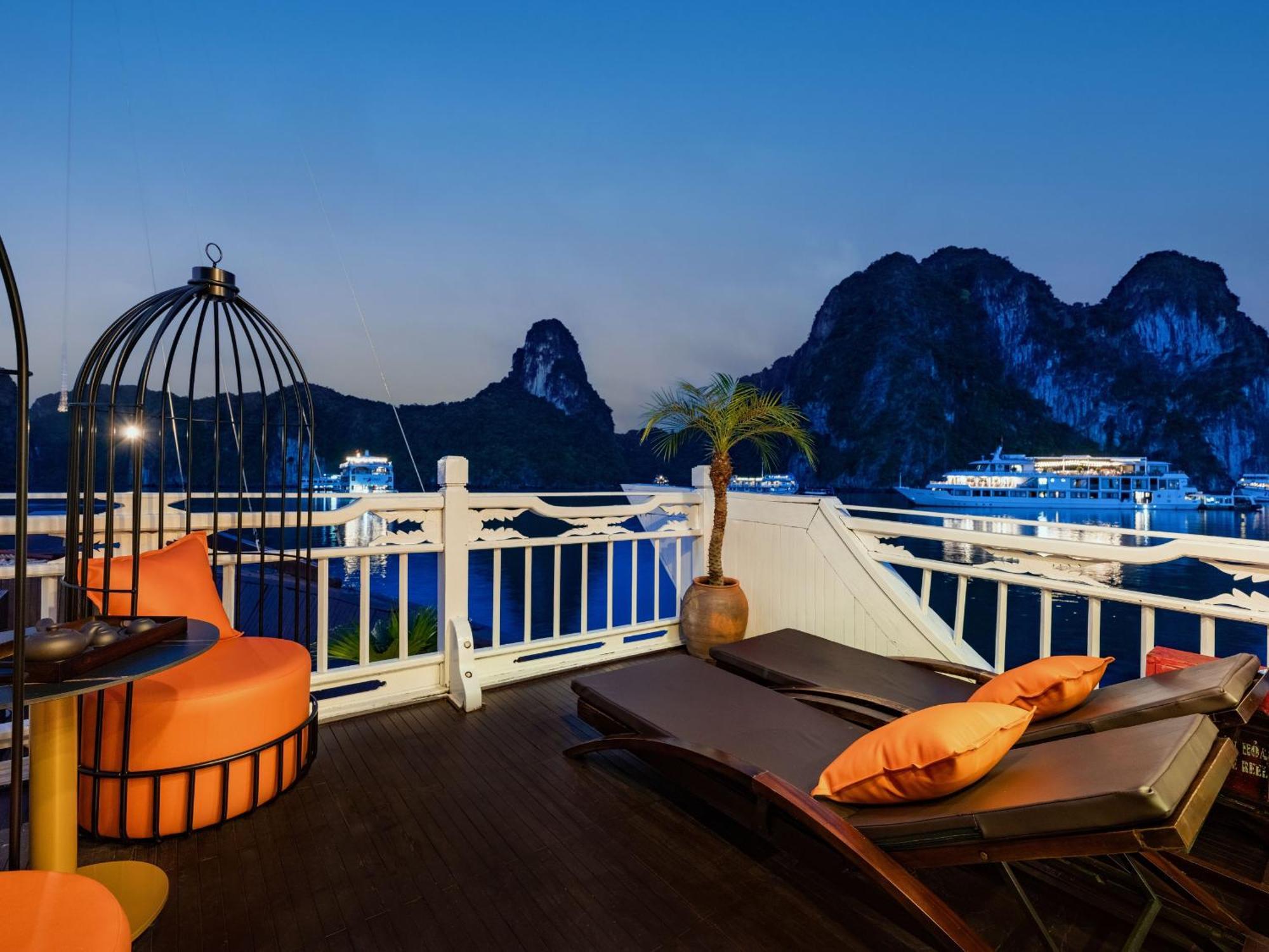 Hera Boutique Cruise Ha Long Bay 외부 사진