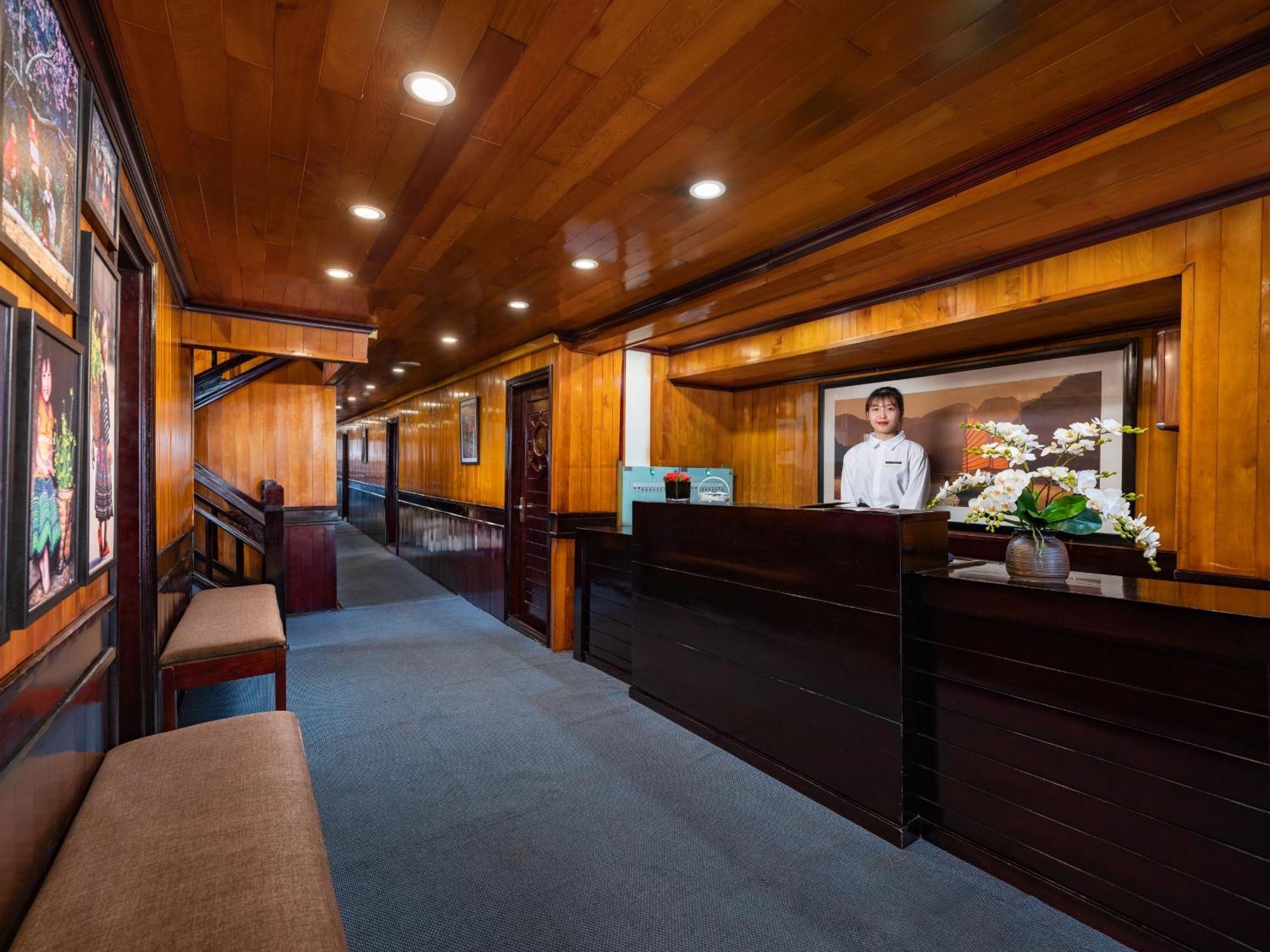 Hera Boutique Cruise Ha Long Bay 외부 사진