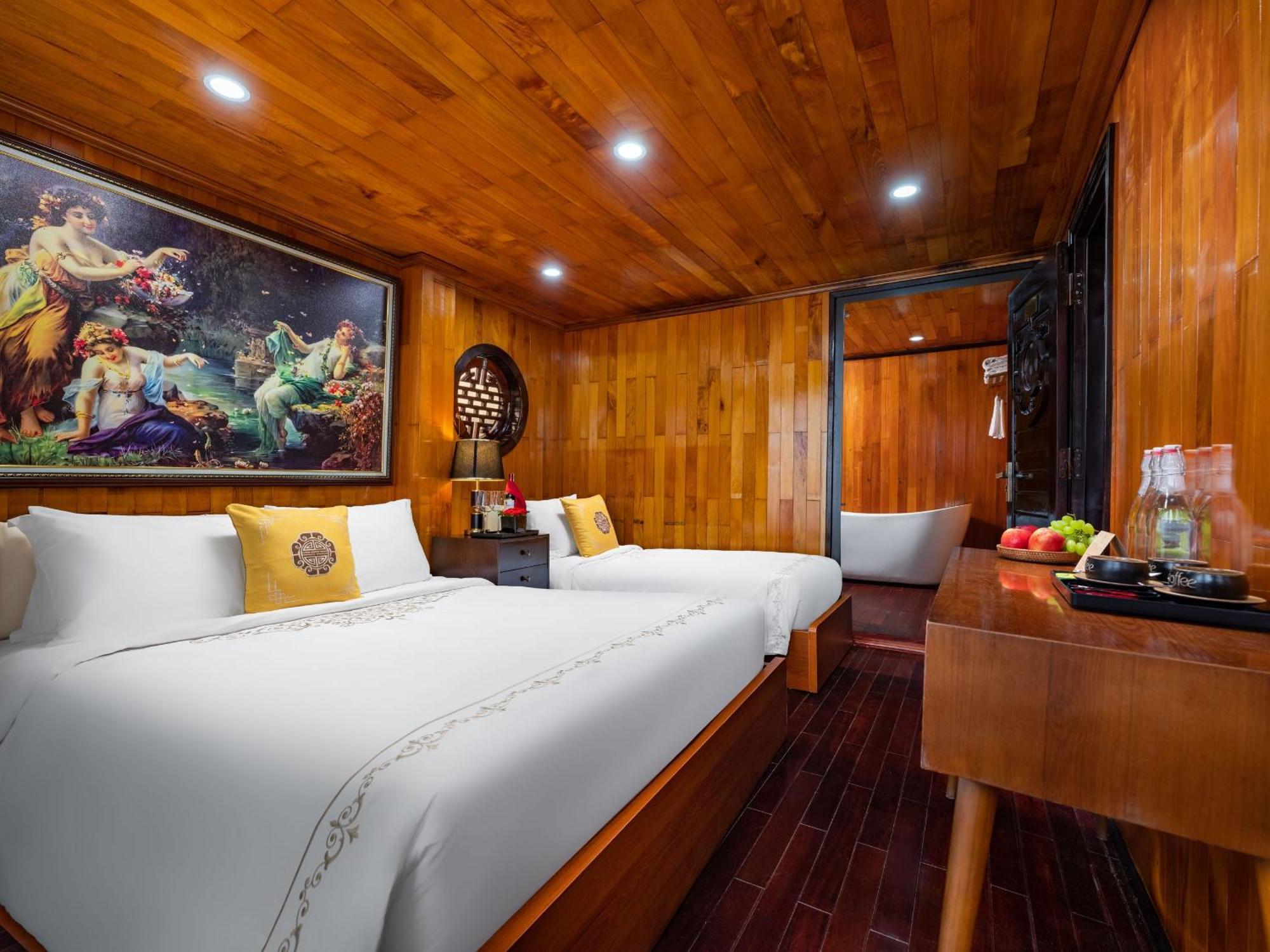 Hera Boutique Cruise Ha Long Bay 외부 사진