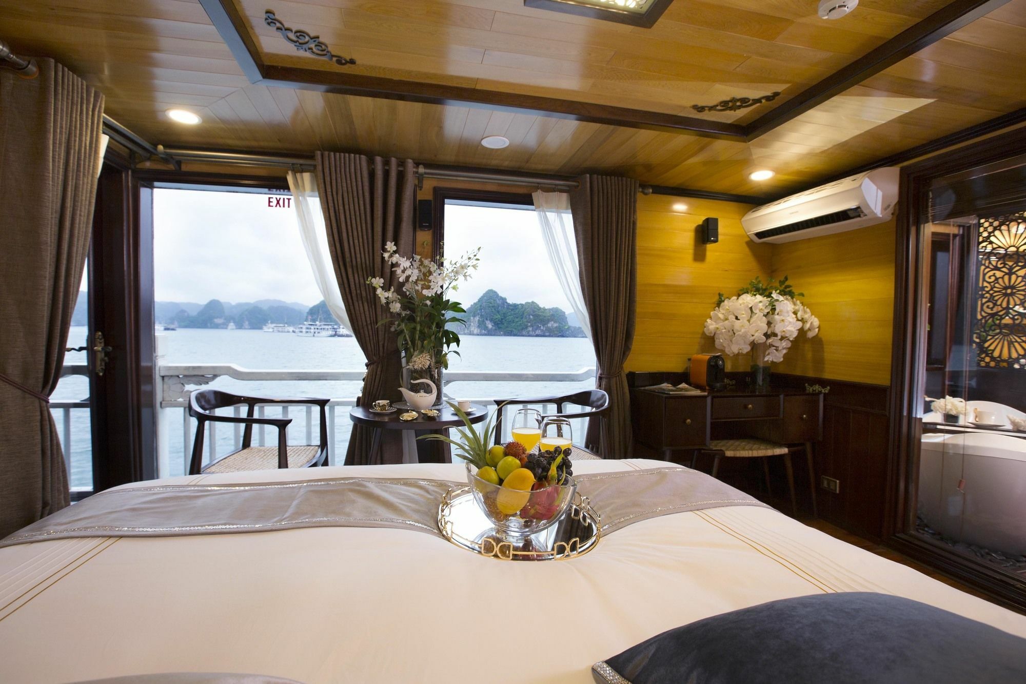 Hera Boutique Cruise Ha Long Bay 외부 사진