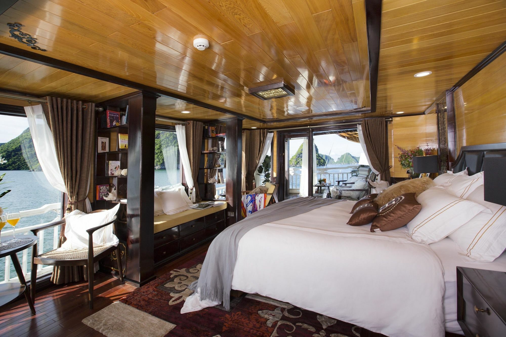 Hera Boutique Cruise Ha Long Bay 외부 사진
