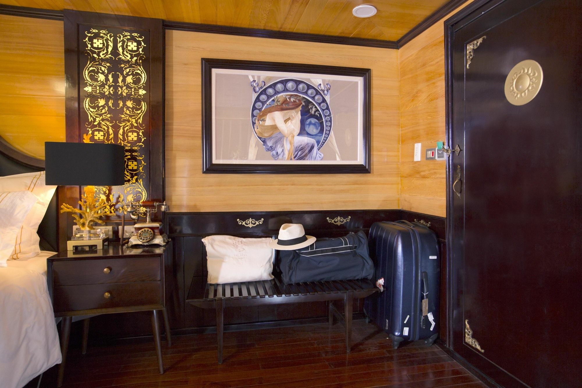 Hera Boutique Cruise Ha Long Bay 외부 사진